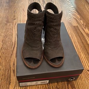 Vince Camuto booties